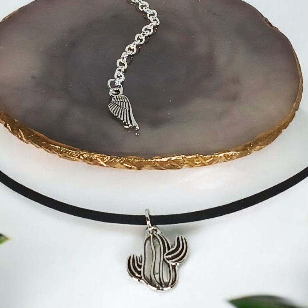 Black Leather Cord Necklace Cactus Pendant New Age Grunge Southwestern 1990s